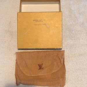 Louis Vuitton bifold men’s wallet